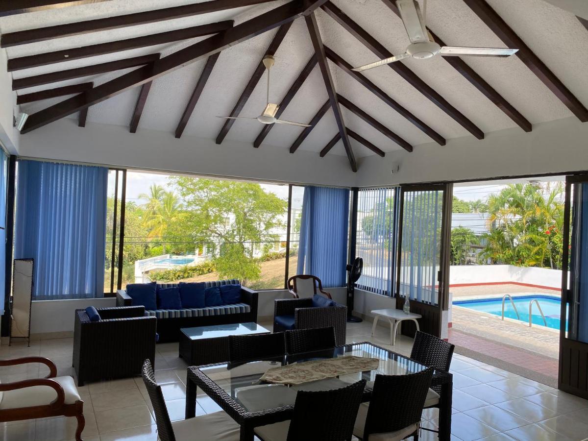Vila Casa El Penon Girardot Exteriér fotografie