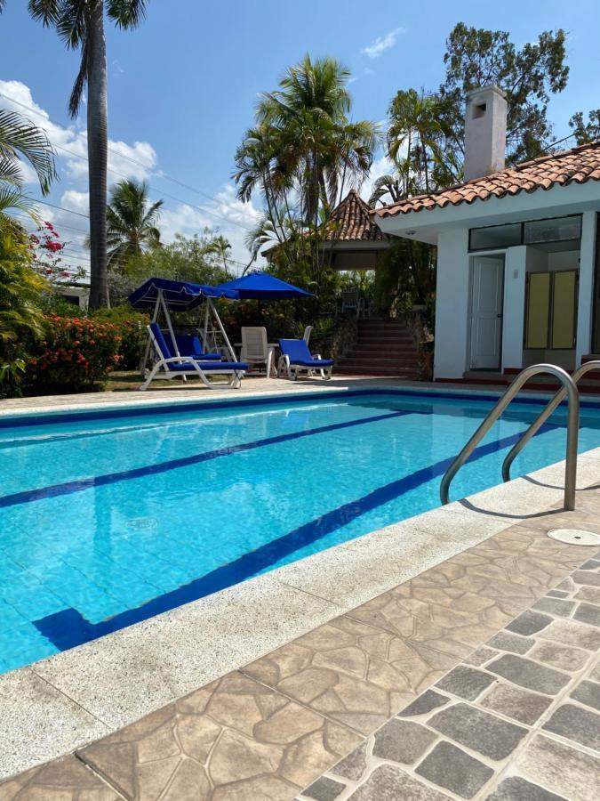 Vila Casa El Penon Girardot Exteriér fotografie