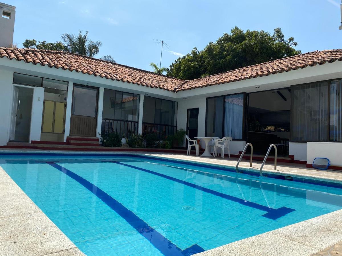 Vila Casa El Penon Girardot Exteriér fotografie