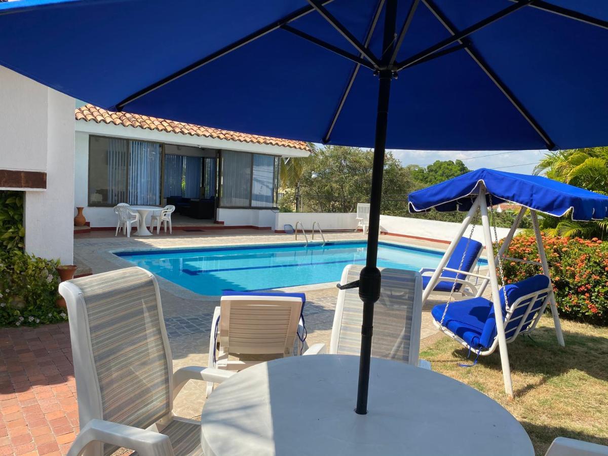 Vila Casa El Penon Girardot Exteriér fotografie